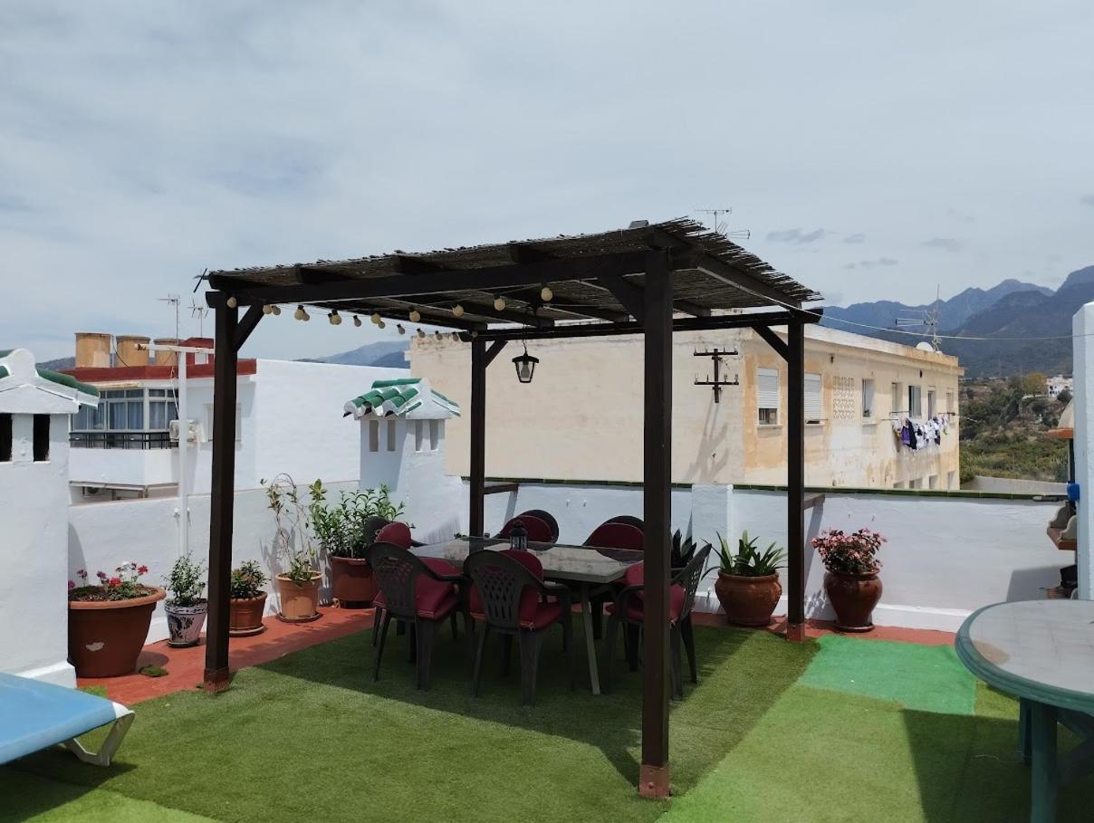 Casa Con Terraza Privada Villa เนร์คา ภายนอก รูปภาพ