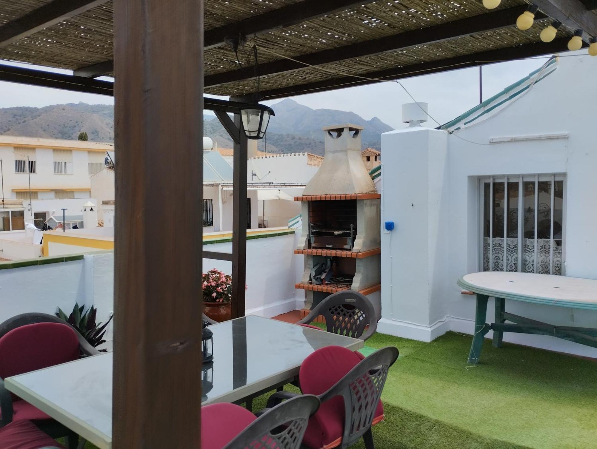 Casa Con Terraza Privada Villa เนร์คา ภายนอก รูปภาพ